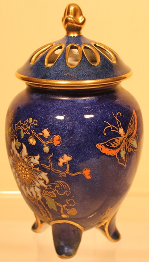 Carlton Ware Pot Pourri